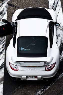 fullthrottleauto:  Porsche 911 GT2 RS - Explored