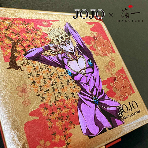 A collaboration between JoJo and gold leaf manufacturer Hakuichi brings us a collection of compact m