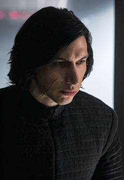 driverdaily: New picture of Adam Driver as