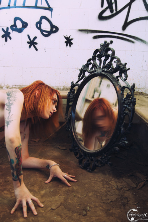 jacqueinabox:  “Isolation” By Jessica K Photography shot at the Abandoned Wacol Mental Asylum for Halloween  