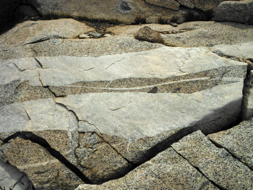 Design by Nature. Western Pinnacles Lakes Basin, John Muir Wilderness, Sierra Nevada Mountains, Cali