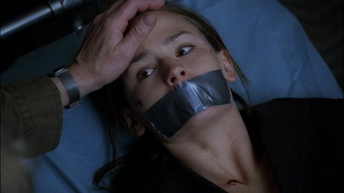 profoundlyentangled: Jennifer Garner in Alias. If I remember correctly, in this scene, her death ha