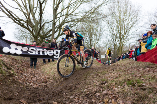 2016 Soudal GP Leuven: The ladies race, on a tough, technical course.