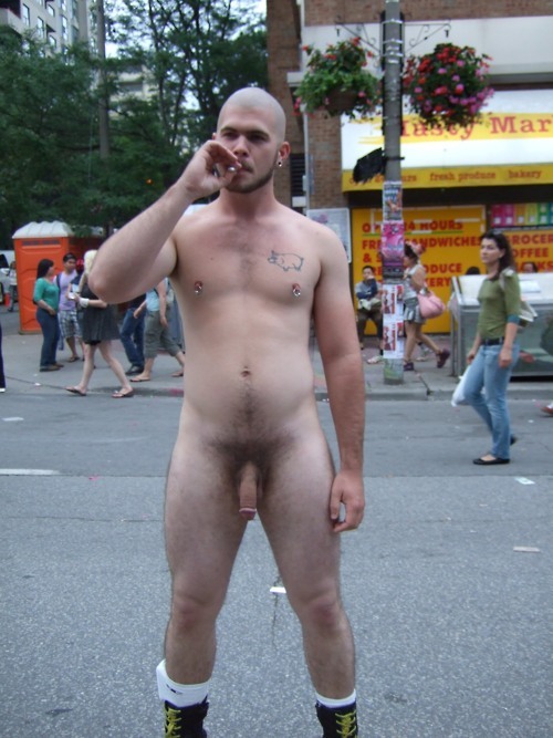 gonakedmagazine:  If you could spend the day naked, would you? GoNaked Magazine -