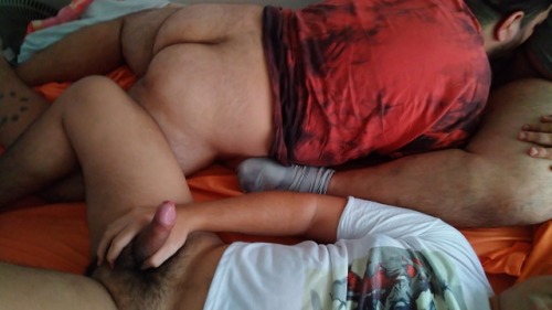 crayingwolfgamer:Ositos juguetones.