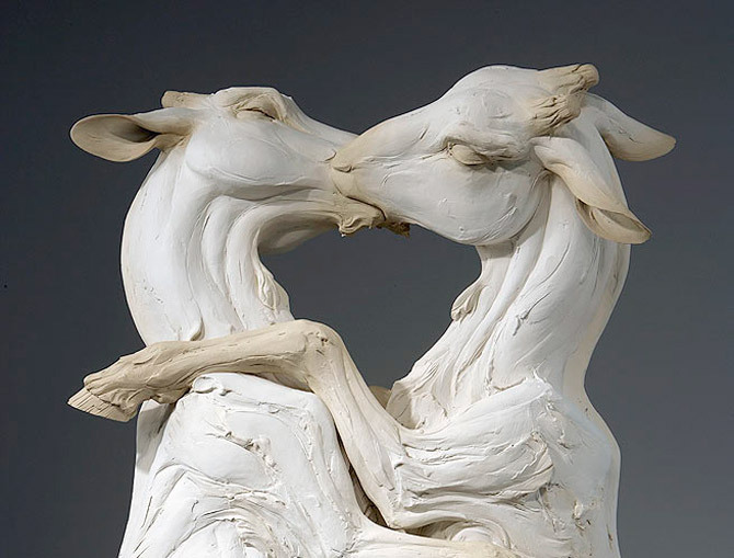 euo:  Beth Cavener Stichter. She manages to show expressions such as vulnerability