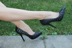 How sexy are women in high heels?