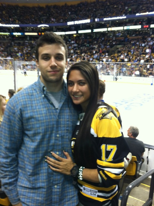 courage-under-fire:  Best birthday ever!!! #bruins #lucic #birthday