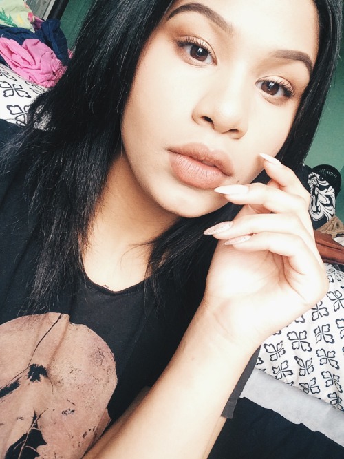 sehuns-left-testicle:Feeling my look