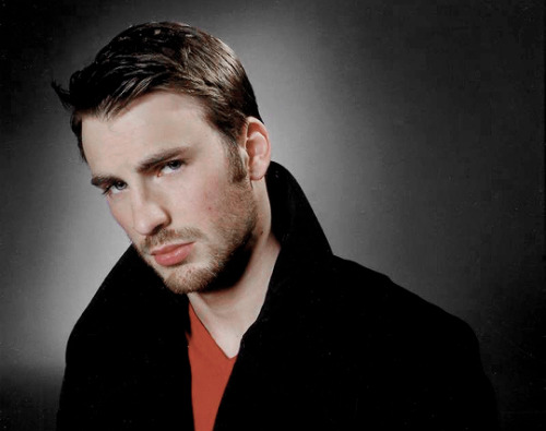 anais-ninja-bitch:edgamble:366 days of Chris Evans- Day 11i just said “what the fuck” out loud.@roan