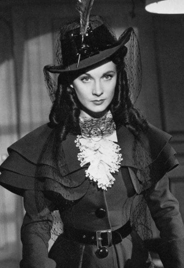 Vivien Leigh - photographs from various different films ? ⭐