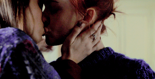 ferrarer17:  Still their best kiss… but I’m very happy for season 3 to top it😏