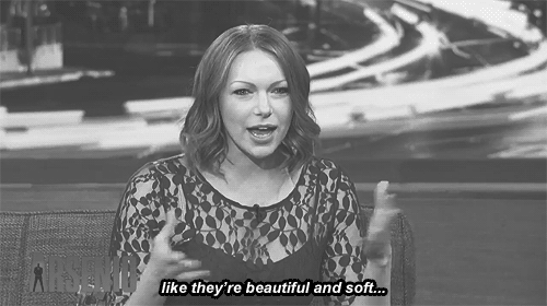 ass-candy:  katieintherealworld:  WHAT  Is this her way of saying she is gay:??? 