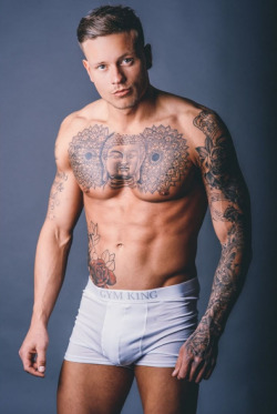 amazingmalenudity:Alex Bowen