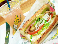 Subway On We Heart It - Http://Weheartit.com/Entry/65407877/Via/Glowinginthedarkness