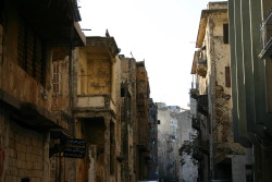mideast-nrthafrica-cntrlasia:  War Damaged Buildings in Beirut - 2006