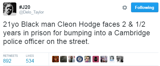 everydayoutfits:  odinsblog:   pussypoppinlikepopcorn:   prettyboyshyflizzy:   themiseducationofjasia:  adebisi-fett:  mrskandymandy:  lagonegirl:     What was the cop trying to de-escalate? If he would’ve kept walking that woulda done it. Im glad he