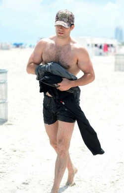 manculture:  Henry Cavill 