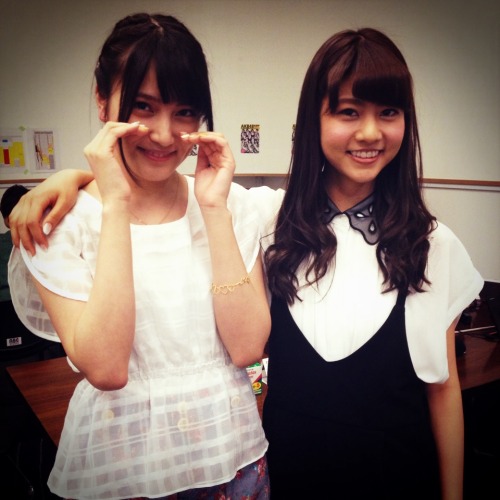 girls48:  how Annin could be as tall as Maria? D: