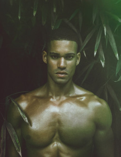 black-boys:  Deric Mickens by Casey Vange