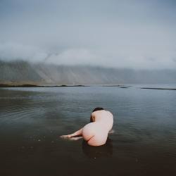 nicolevaunt:  Remembering #Iceland …finding magic at #Vesturhorn with @corwinprescott. 