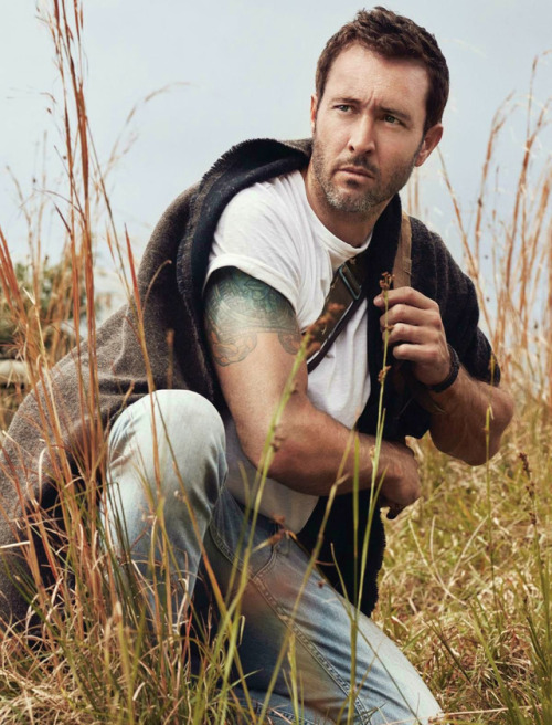 ALEX O’LOUGHLIN