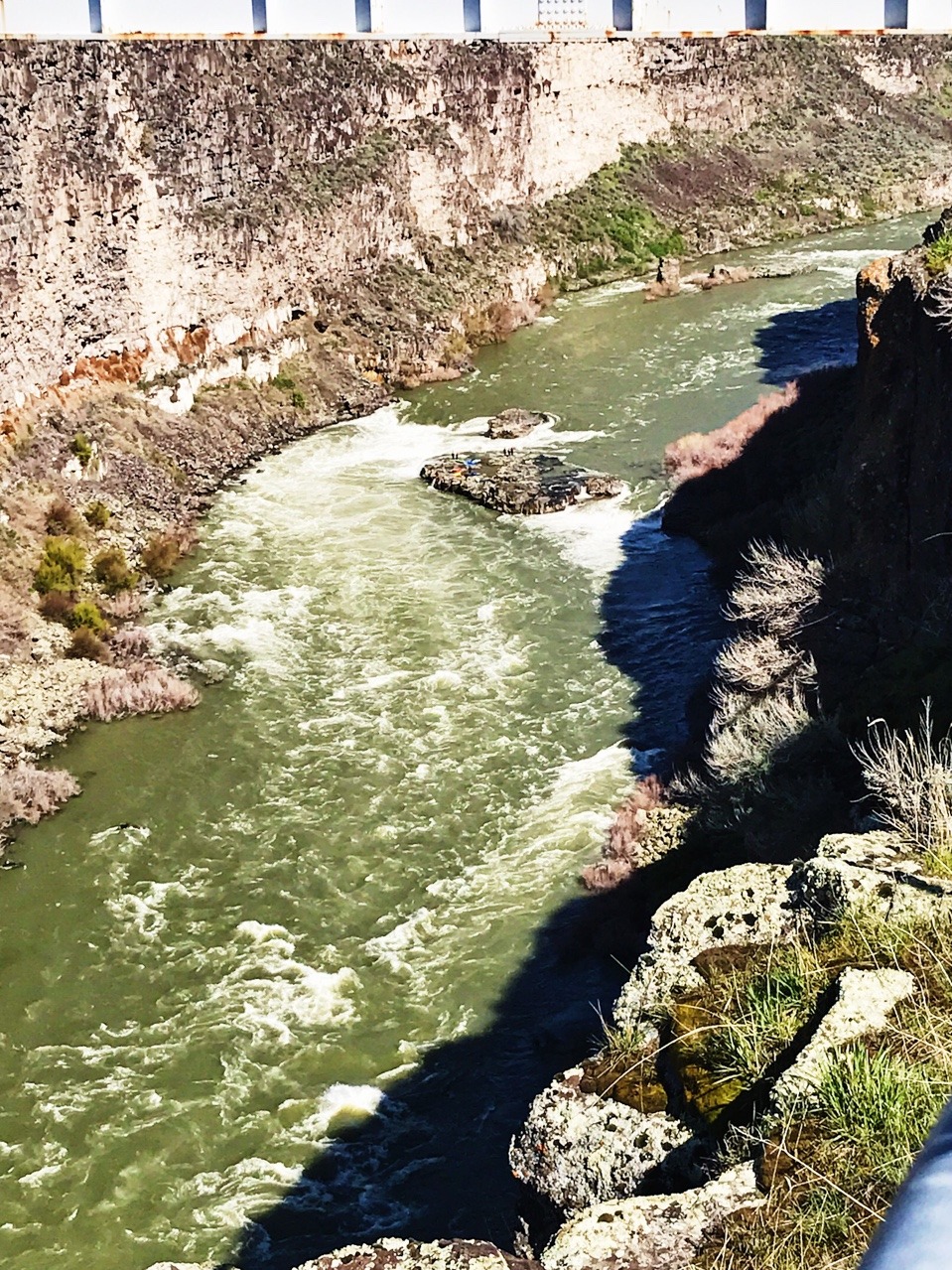 hellovagirl:Hansen Bridge, Idaho