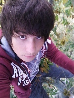 phil-me-with-fire:  Fetus Phil was so popular so how about some fetus Dan? Cutieeee 