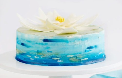 Water Lily Cake