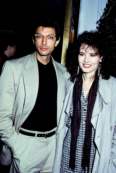 cydoniadreamland: mabellonghetti: Geena Davis and Jeff Goldblum red carpet looks from 1986 to 1990 omg yess 