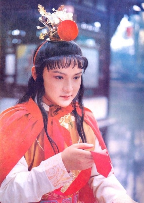 Pictures of the TV drama, Dream of the Red Chamber(红楼梦). It was shot in 1987 and was based on the sa