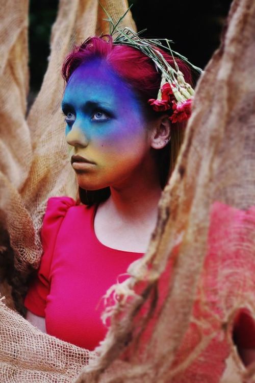 artmonia:  Shannon Peck – photographer from Norwich, England. 