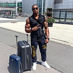 drwannabe:  Simeon Panda