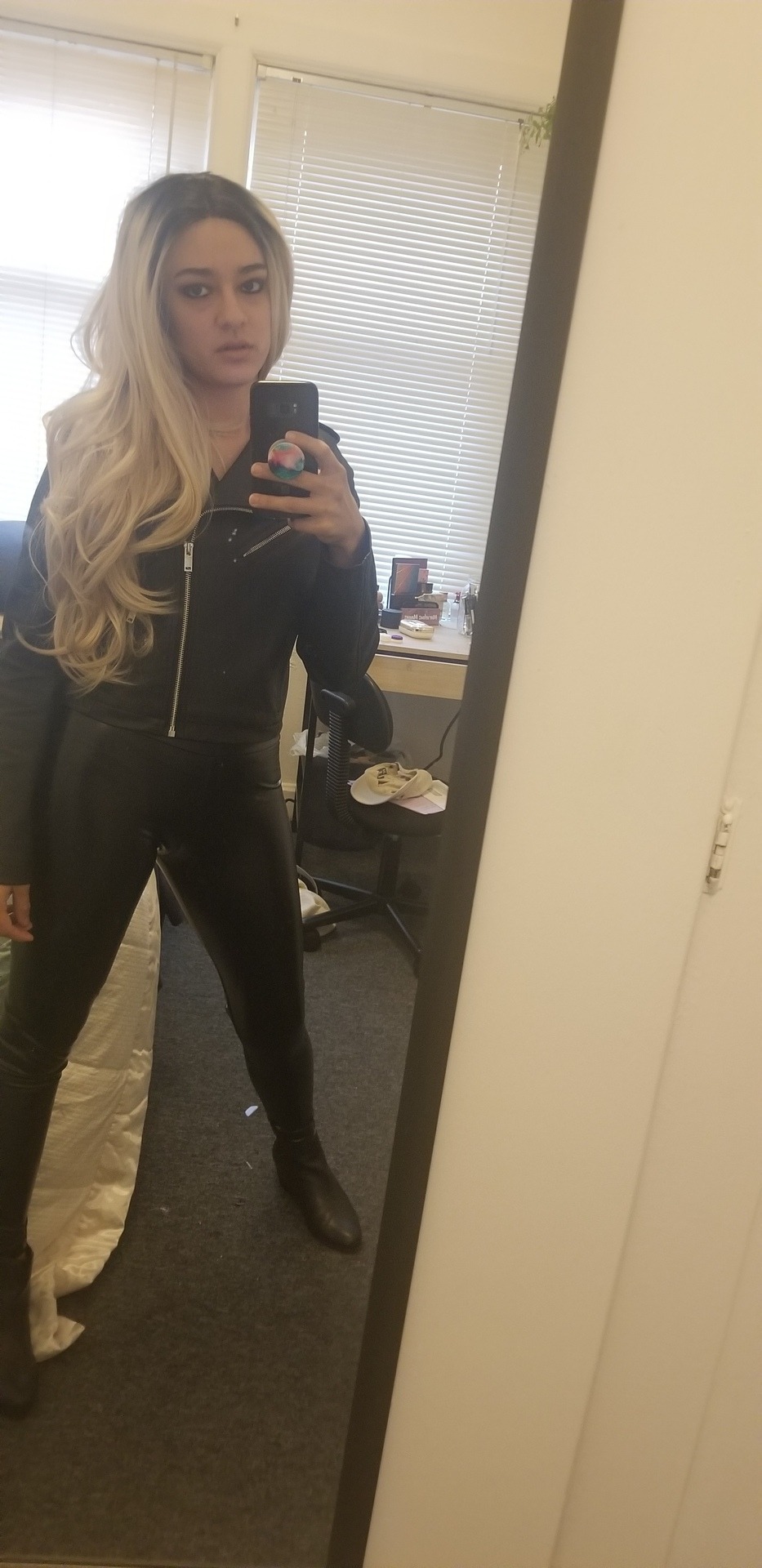 Janet in cosplay