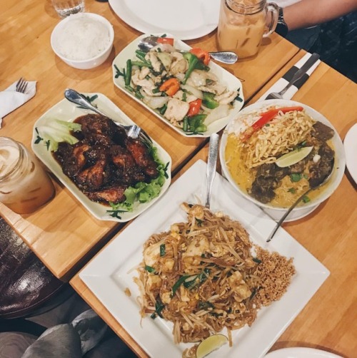 Happy Thai-nksgiving #timeatstheworld #jatujak #thai #food #noms (at Jatujak Thai Kingston Rd.)