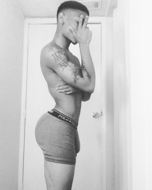 iamkiingkee:  If it ain’t me then who 🖤
