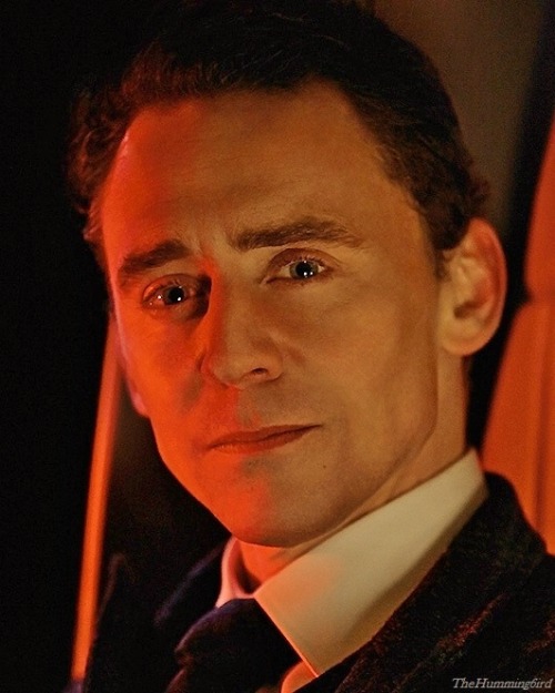 thehumming6ird:Tom Hiddleston, behind the scenes of the ‘Rendezvous’ Jaguar Campaign, 2014