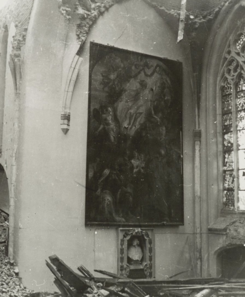 St. Christopher’s Cathedral, Roermond (est. 1410), 1945.In World War II the church suffered he