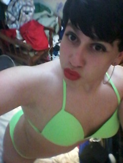 thesanguinedream:  Bikini Time :-D  Any opinions my awesome followers?