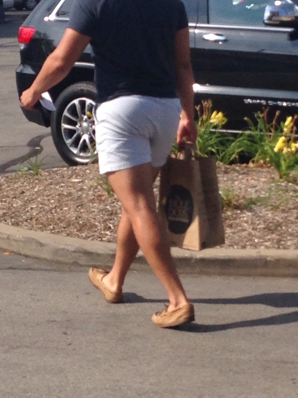 daresaypj:  realcandidmen:  Real, Candid Reblog. What can I say? I’m a sucker for