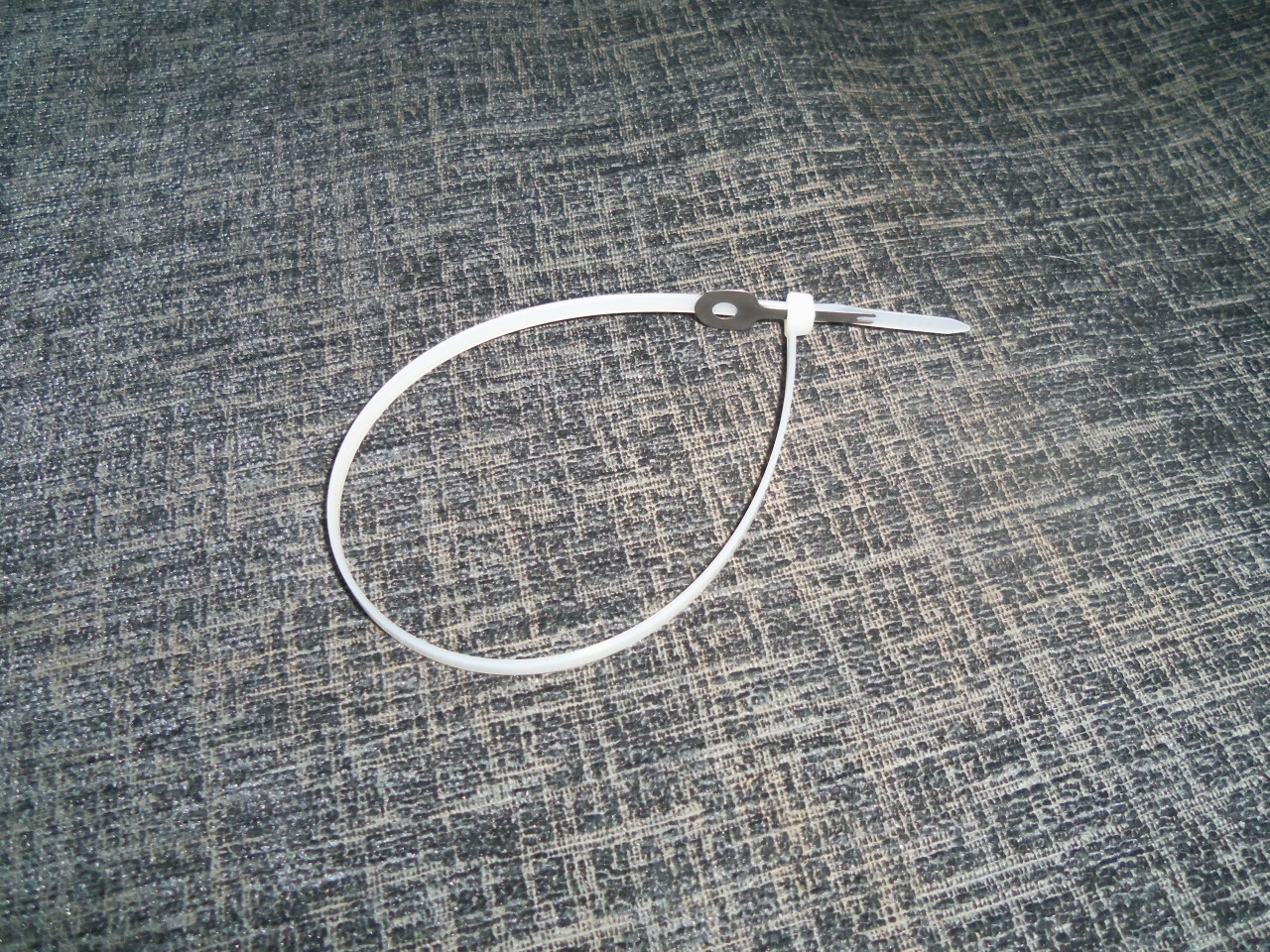 45-9mm-5-56mm:  law66:  Shimming Cable Ties &amp; Submissive Capture: One of