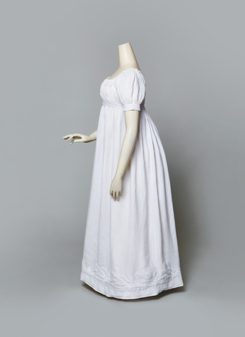 Dress ca. 1804-6From Cora Ginsburg