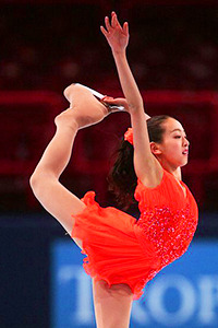 flutzes:Mao Asada + red