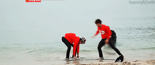 KPOPcorn GIFS