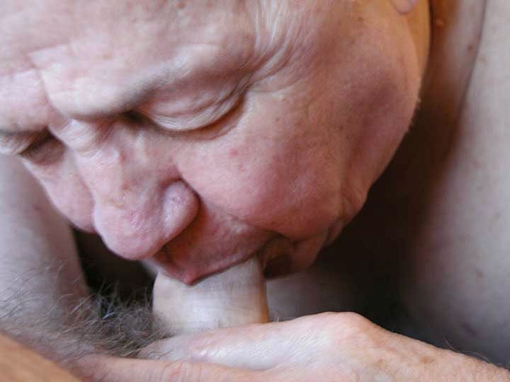bman20082008:  old men sucking dick 