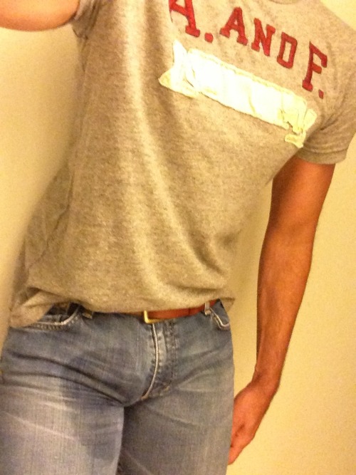 wetboi808:  Trouble with my belt again… 