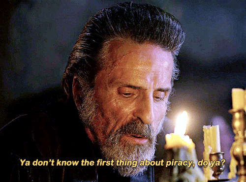 CON O'NEILL As Izzy Hands In OUR FLAG MEANS DEATH (2022 ) Episode 2.08