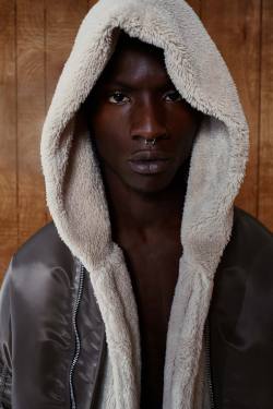 chocolatemochacream:  Adonis Bosso 