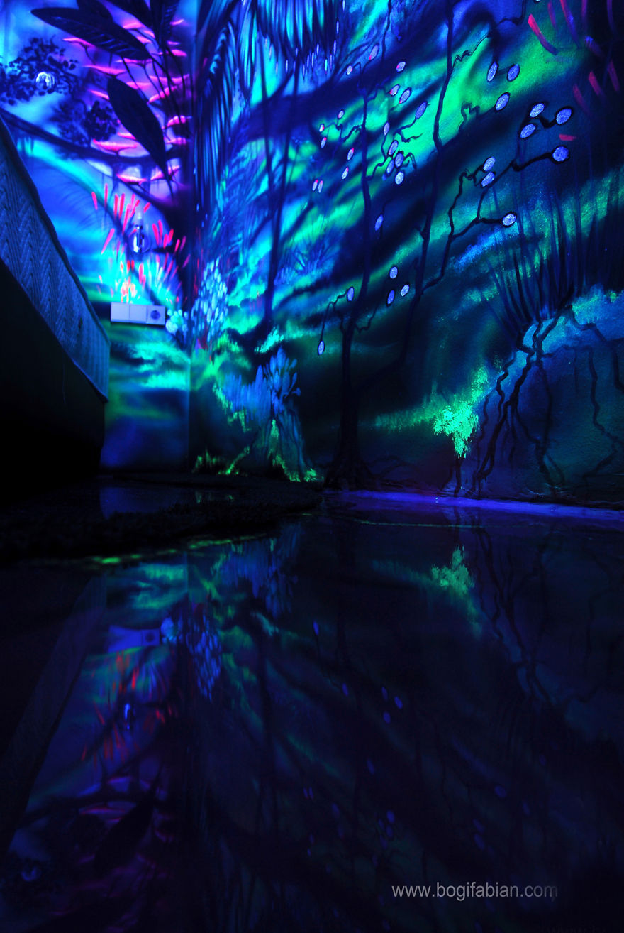 asylum-art:  Artist Bogi Fabian Creates Hidden Bedroom Murals Using Glowing UV Paints