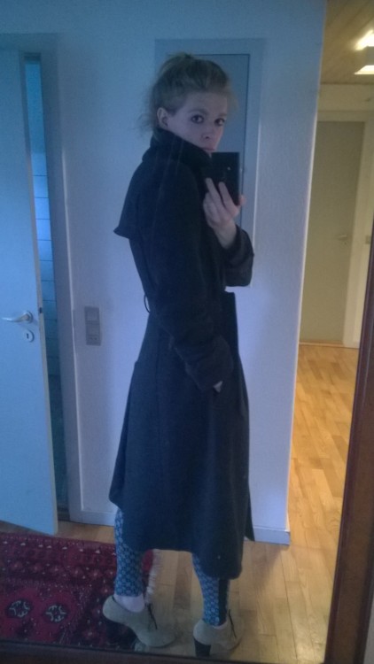 swordmaiden:  The sun didn’t really come up today #Ragnarok so some of the pictures are a bit dark. Today marks my one month HRT anniversary, I feel like I should at least be a D cup by now, but my body seems determined to keep me flat chested for now.